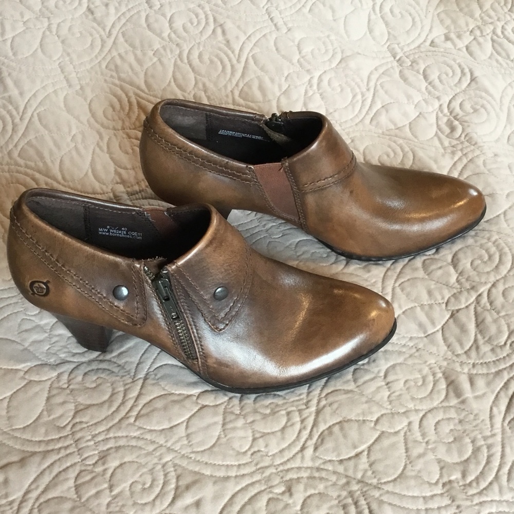 Born Shoes, size 8.5
